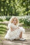 Рокля официална детска в бяло с 3D флорални детайли