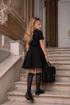 Елегантна черна детска рокля от букле със златисти акценти